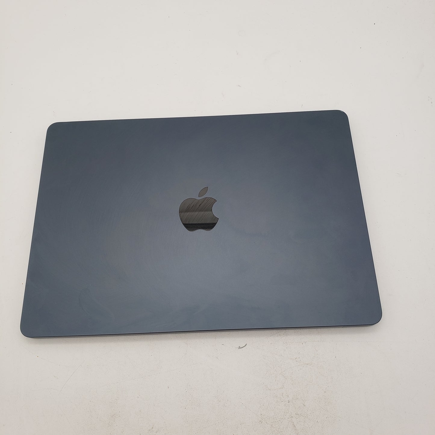 2022 Apple MacBook Air 13.6" M2 8C GPU 3.5GHz 8GB RAM 256GB SSD A2681