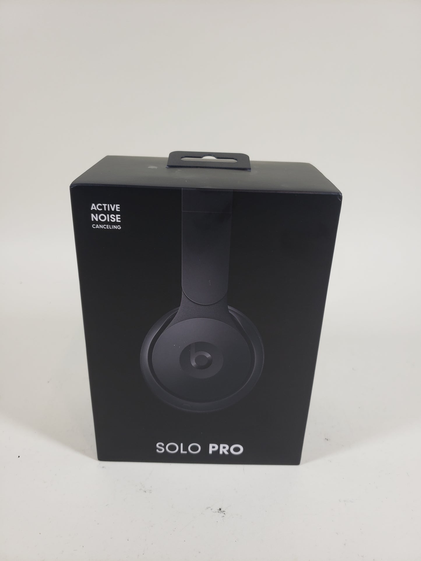 Beats Solo Pro Wireless On-Ear Bluetooth Headphones Black A1881