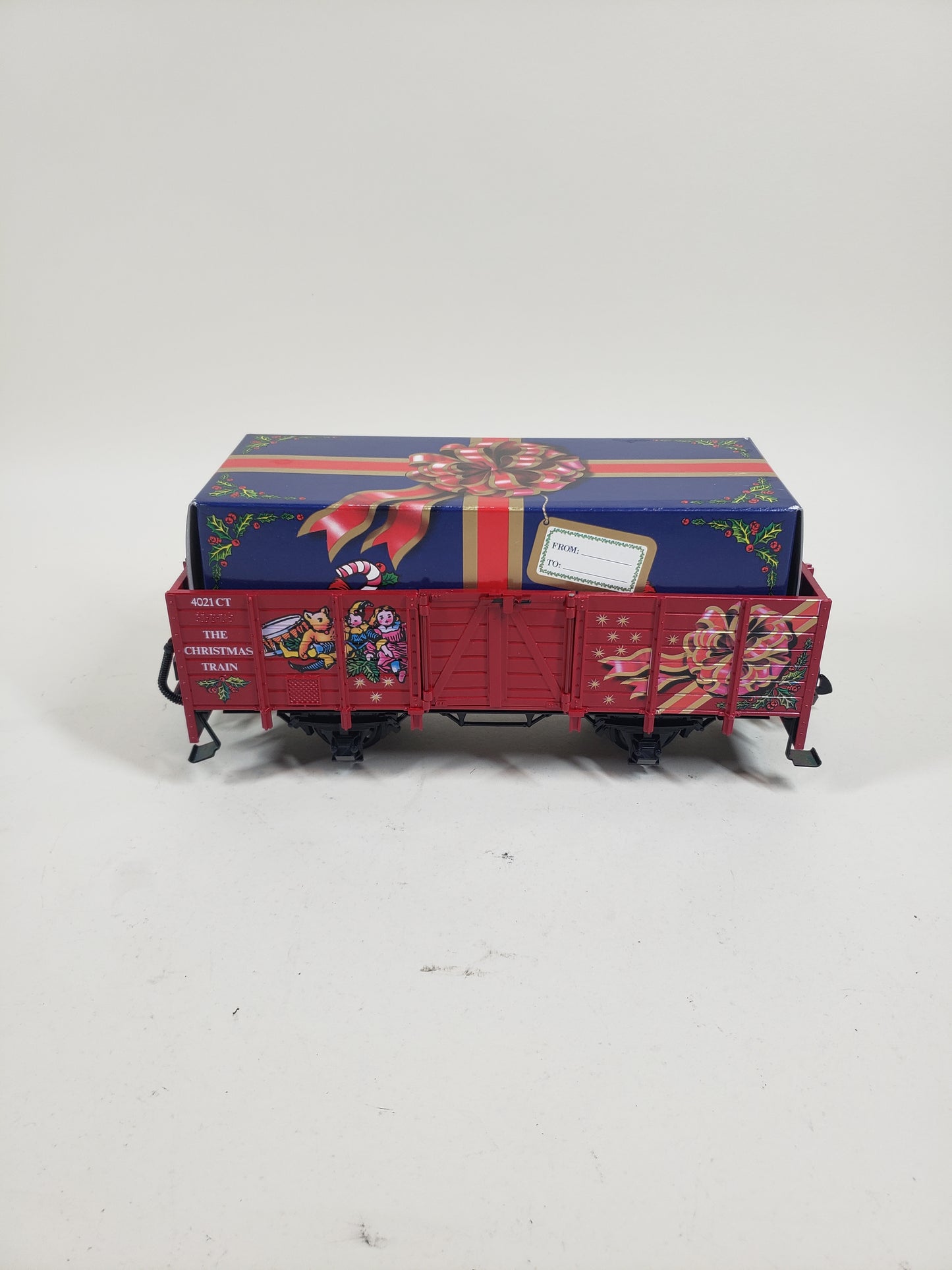 LGB Christmas Gondola with Gift Box Load 4021CT