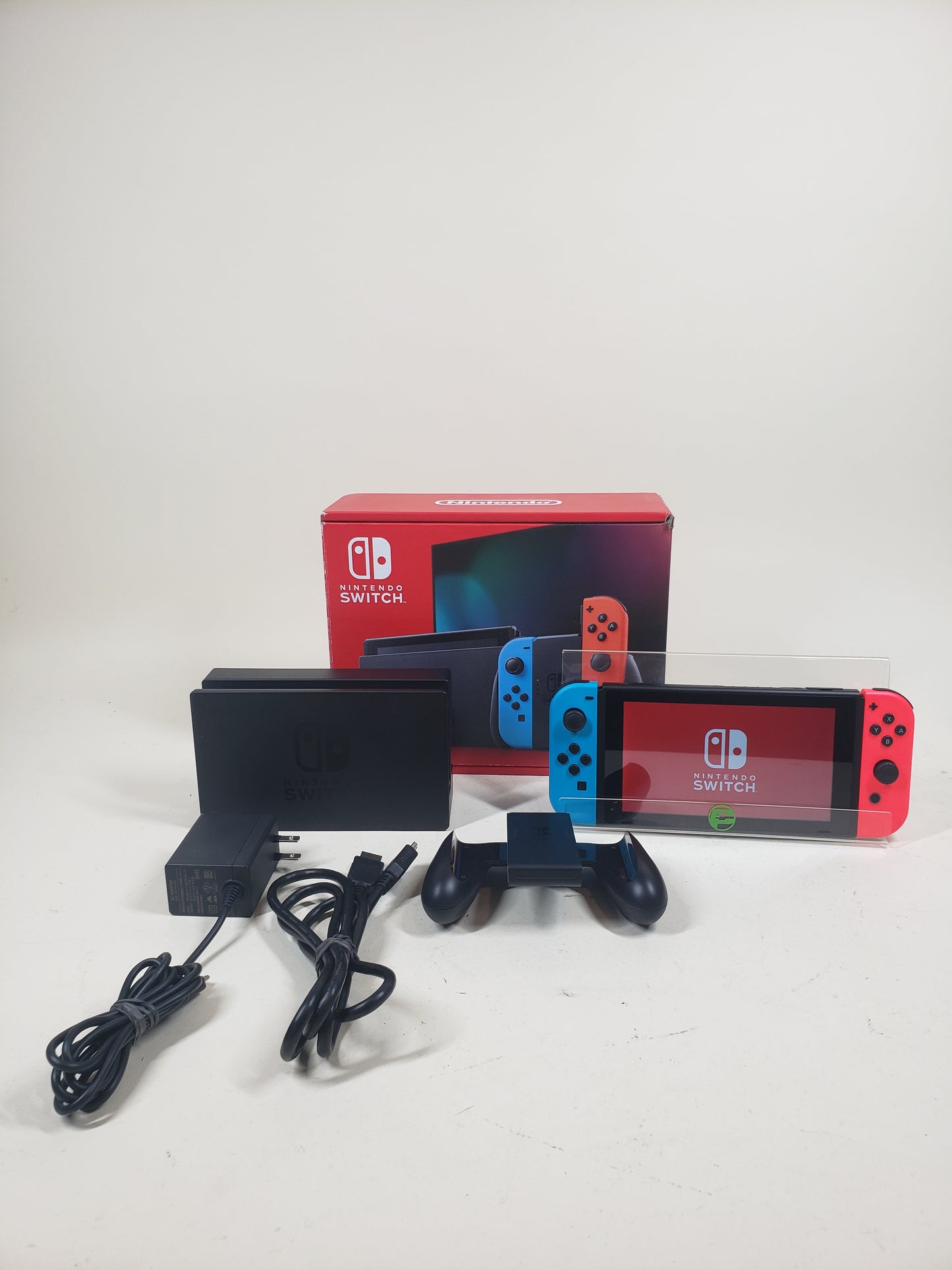 Nintendo Switch v2 Video Game Console HAC-001(-01) Red/Blue