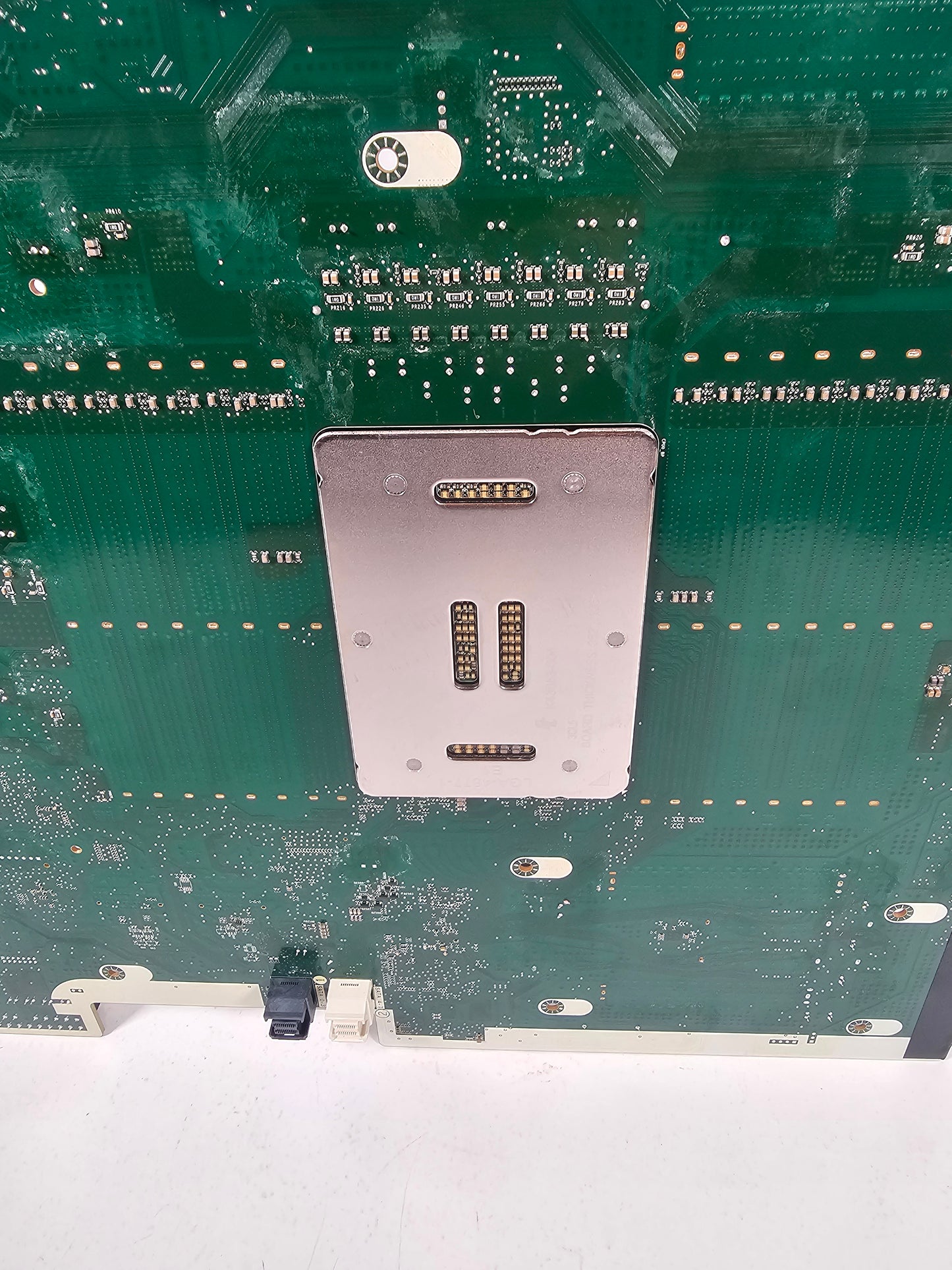 Dell 06CX9 LGA 4677 Proprietary Dell Layout Intel DDR5 Motherboard
