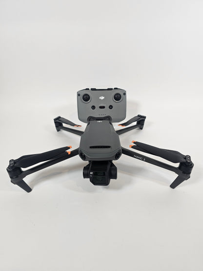 DJI Mavic 3 Camera Drone CP.MA.00000441