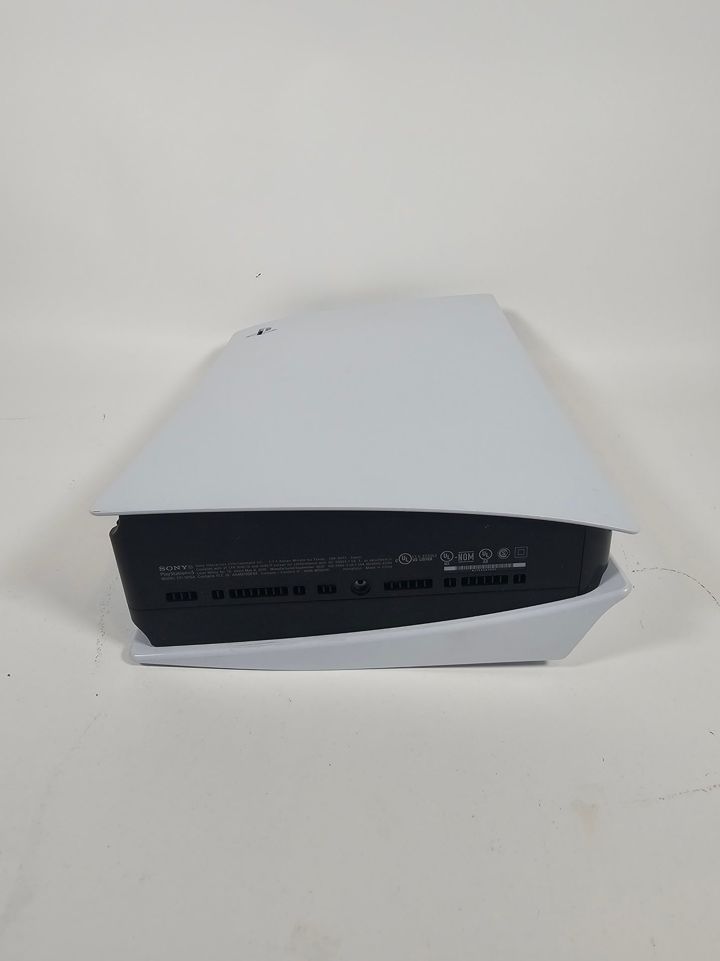 Sony PlayStation 5 Disc PS5 825GB White Console Gaming System CFI-1015A